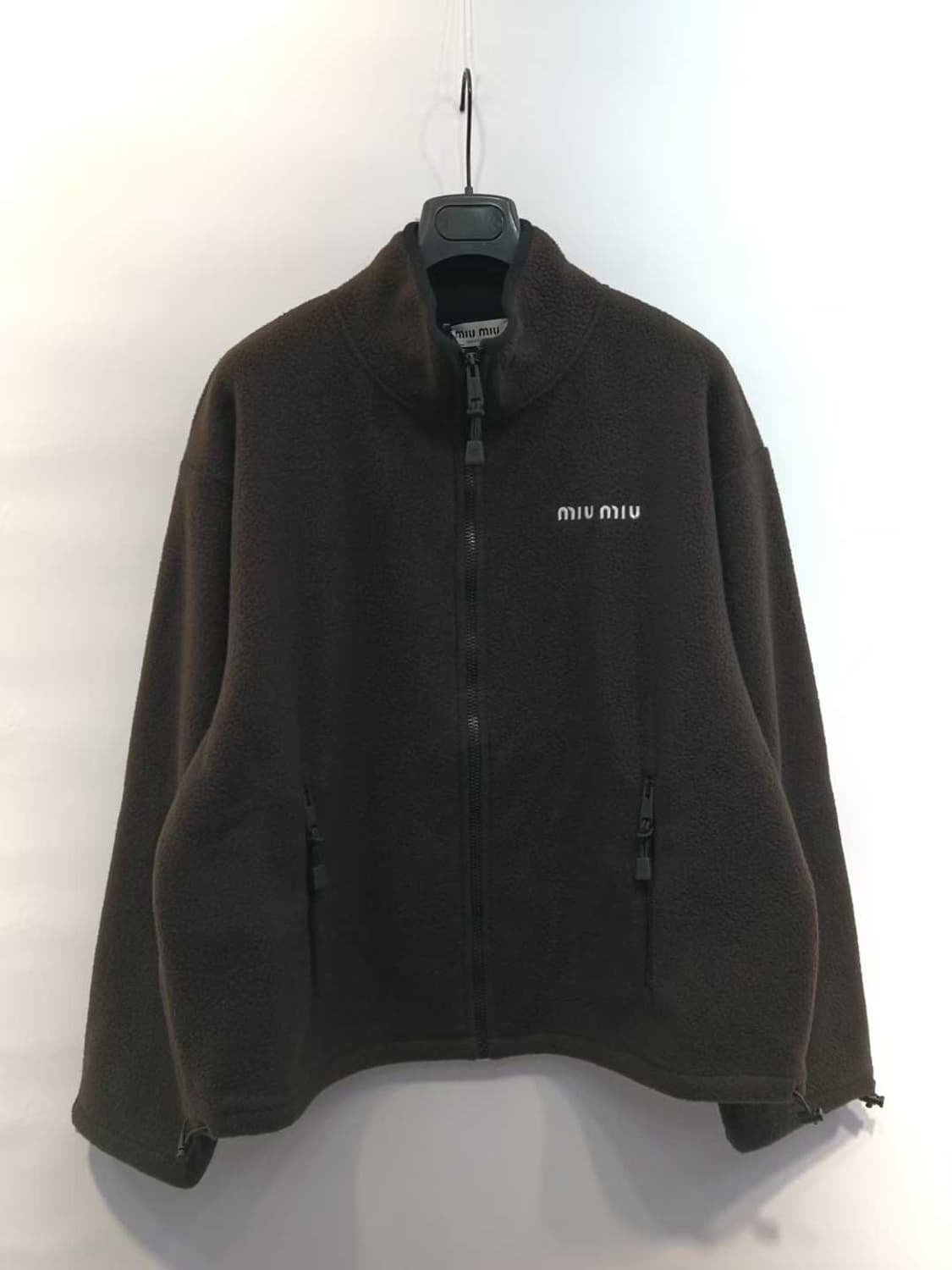 미우미우 후리스 자켓 라지사이즈 판매합니다 상품이미지1