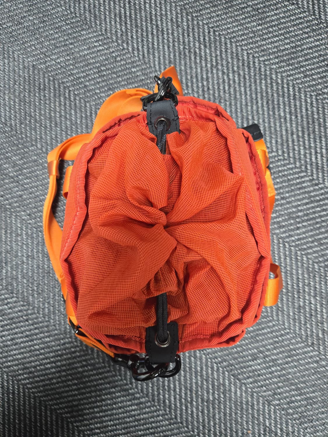 룰루레몬 퀼팅 크로스바디백 토트백 상품이미지4