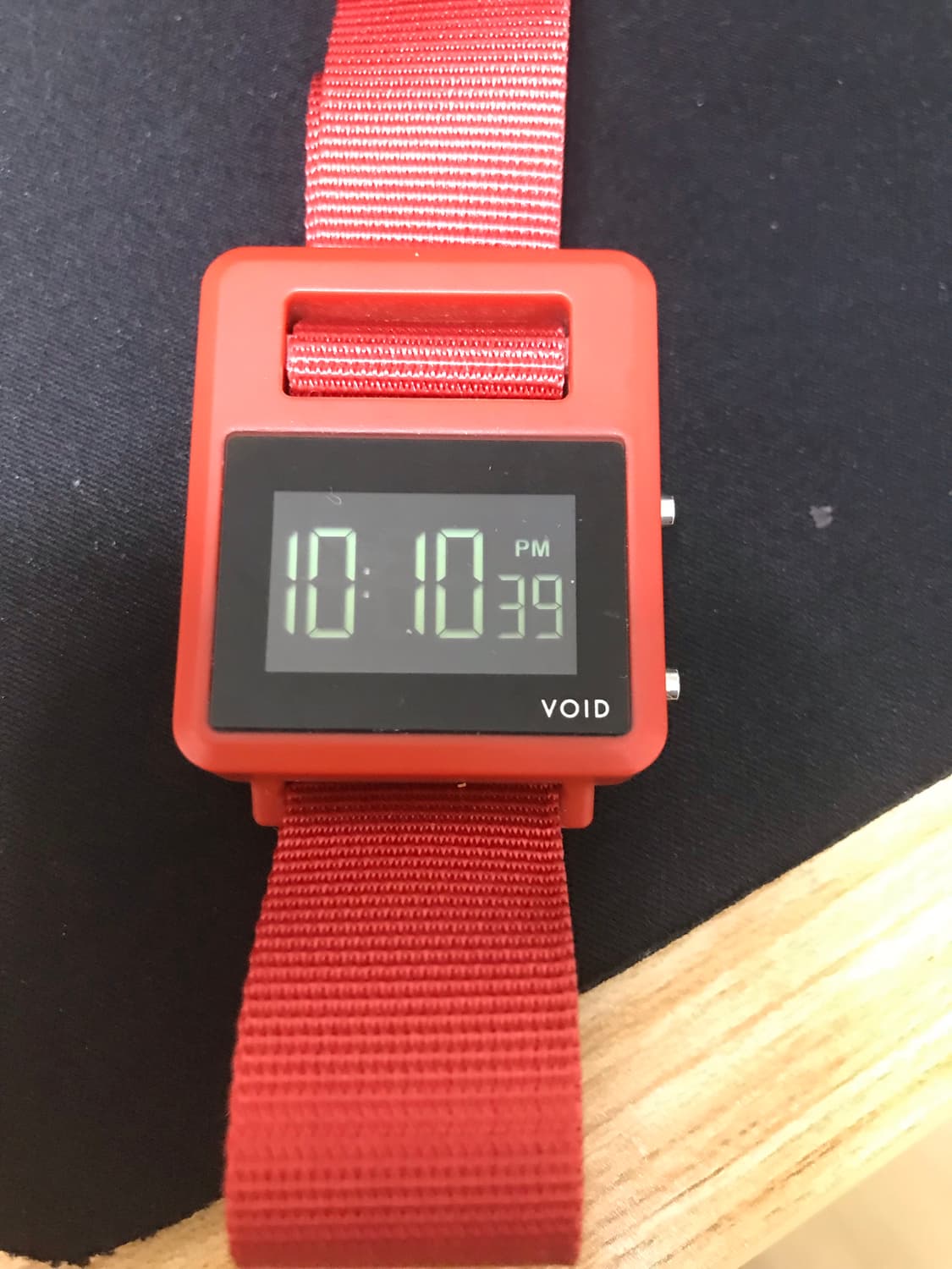 빈티지 보이드 디지털 시계 상품이미지1