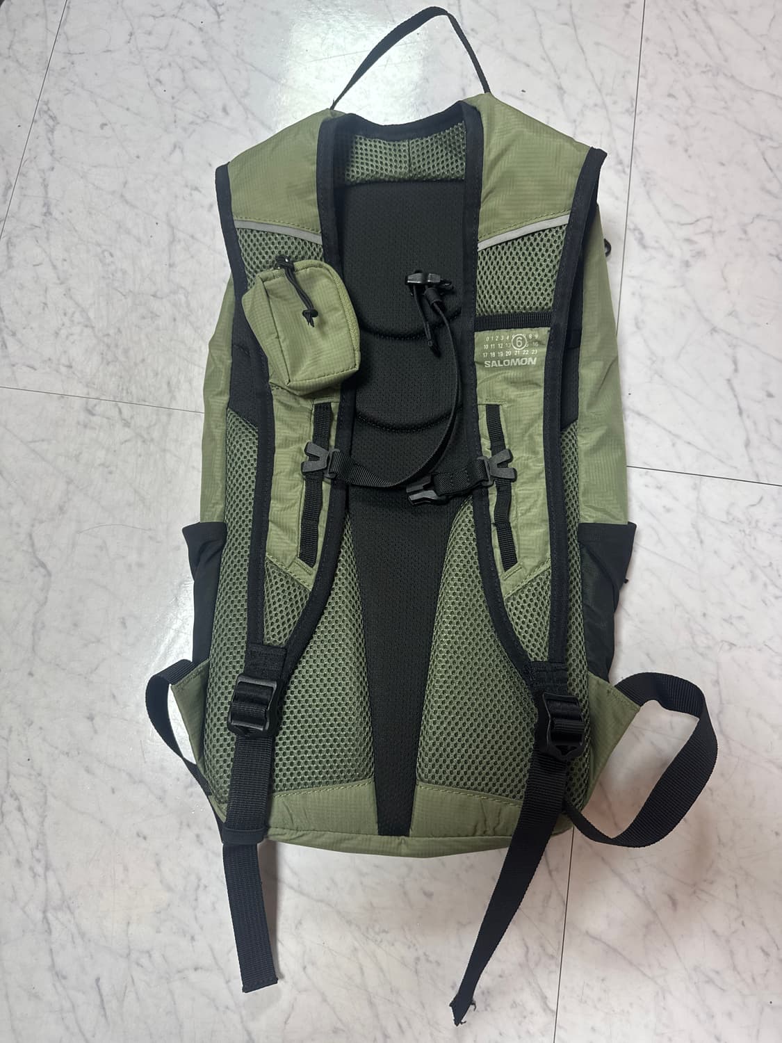 ㄹㅍ/Salomon x MM6 백팩 판매합니다 상품이미지2