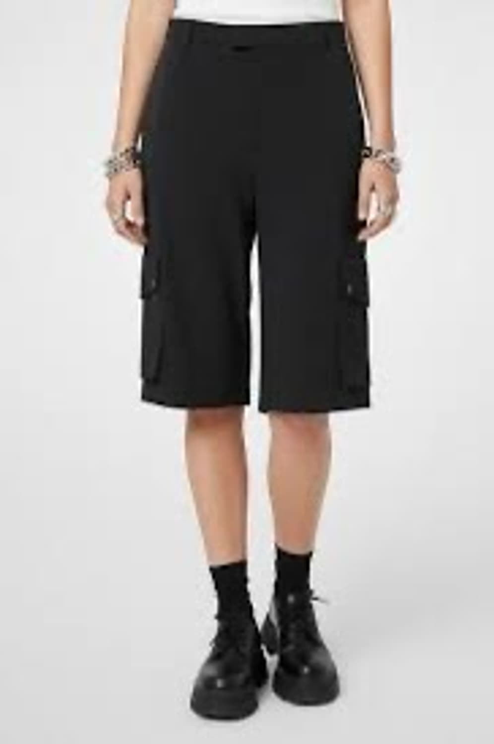 보테가베네타 버뮤다 쇼츠 상품이미지1