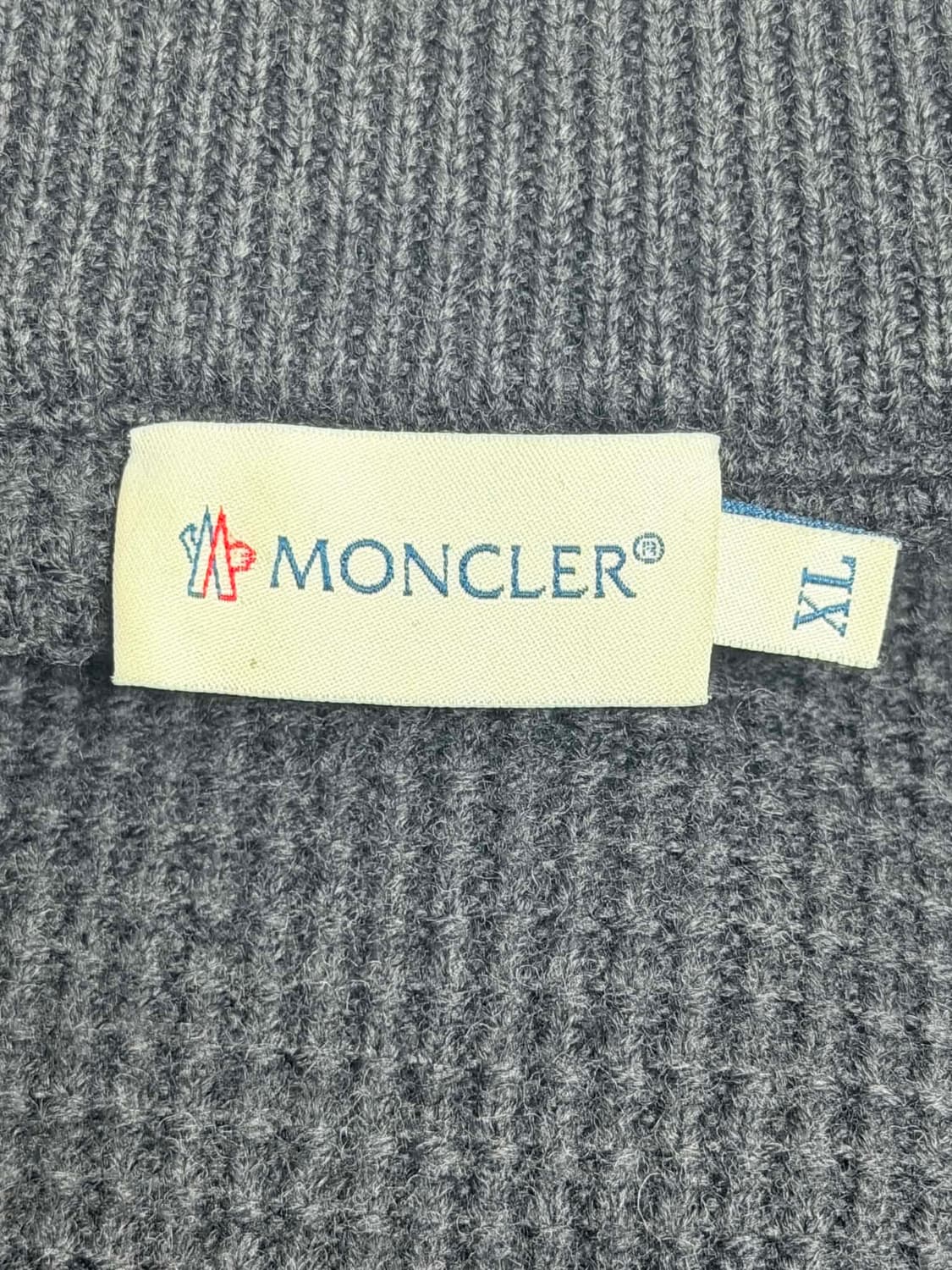 몽클레어 카모 후드 니트패딩 상품이미지3