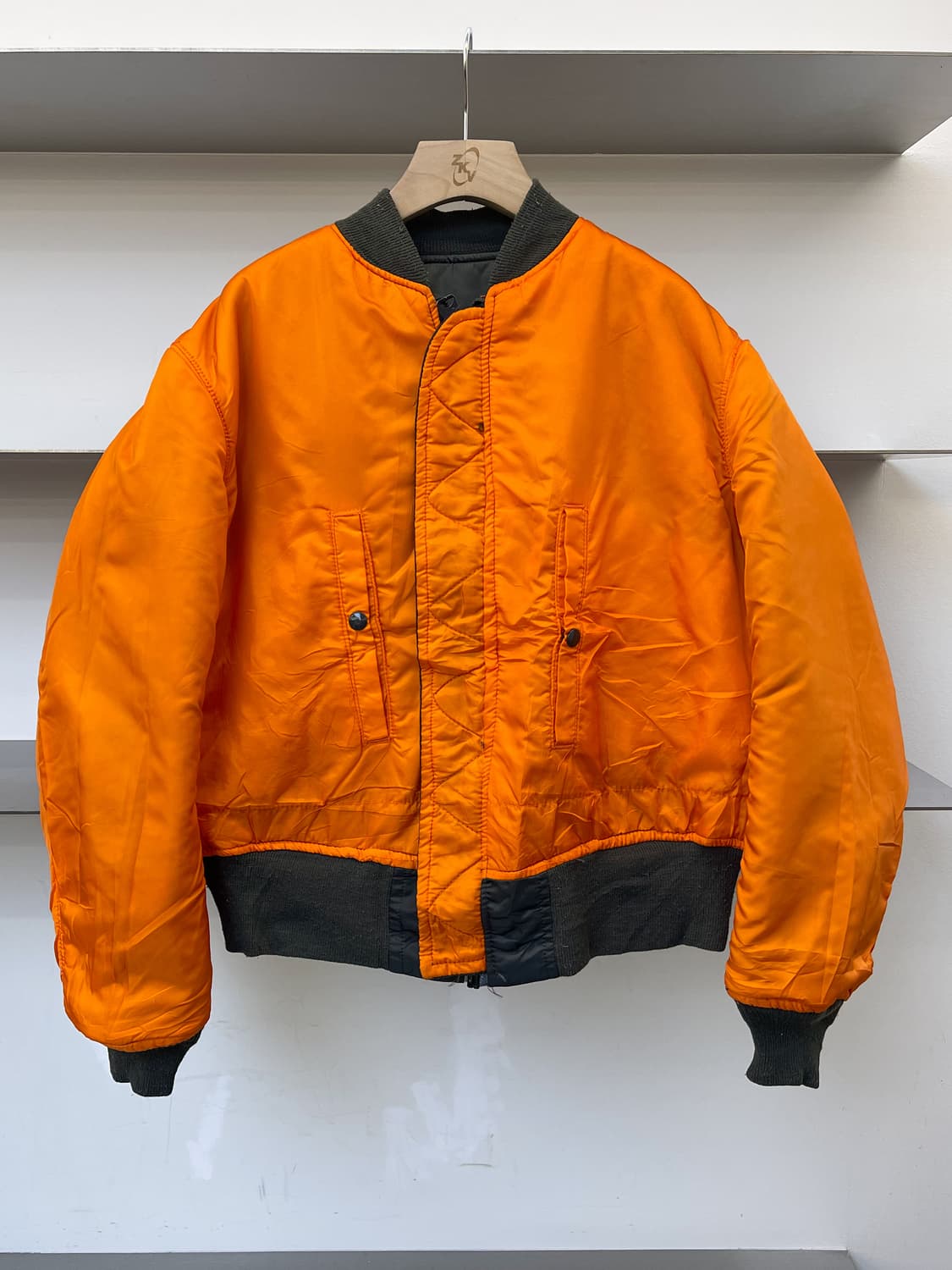 알파 인더스트리 U.S.A.F 플라이트 Ma-1 자켓 상품이미지5