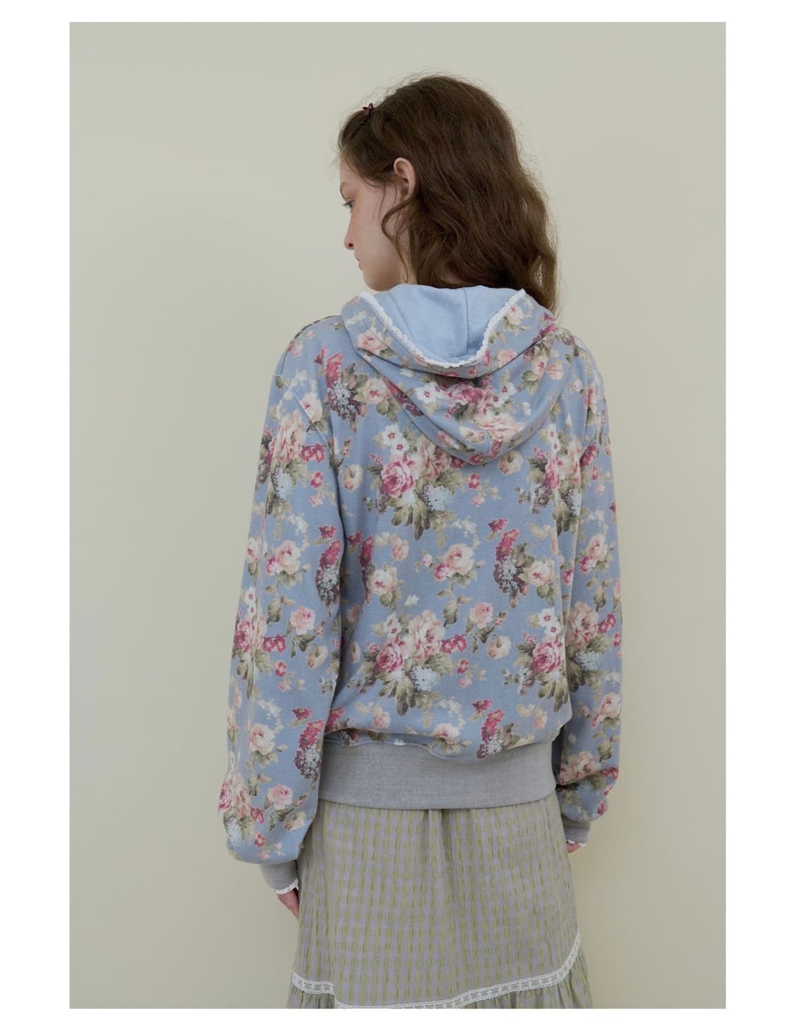 노컨텐츠 플라워 레이스집업 스카이블루 상품이미지3