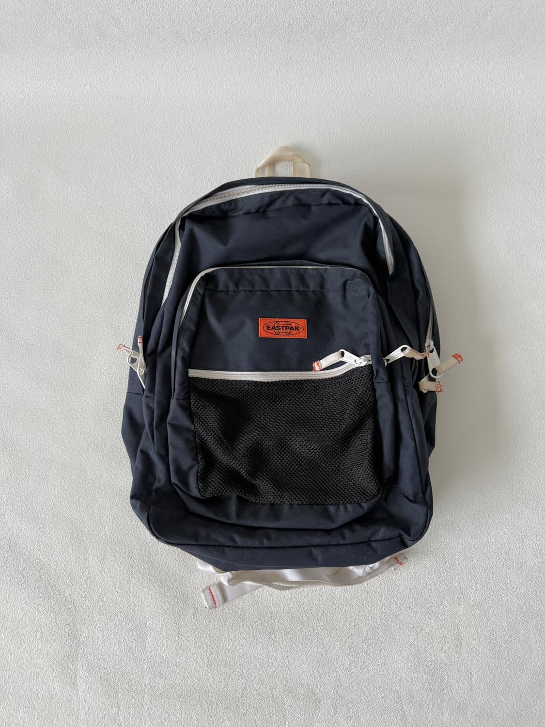 이스트팩(EASTPAK) 백팩 상품이미지1