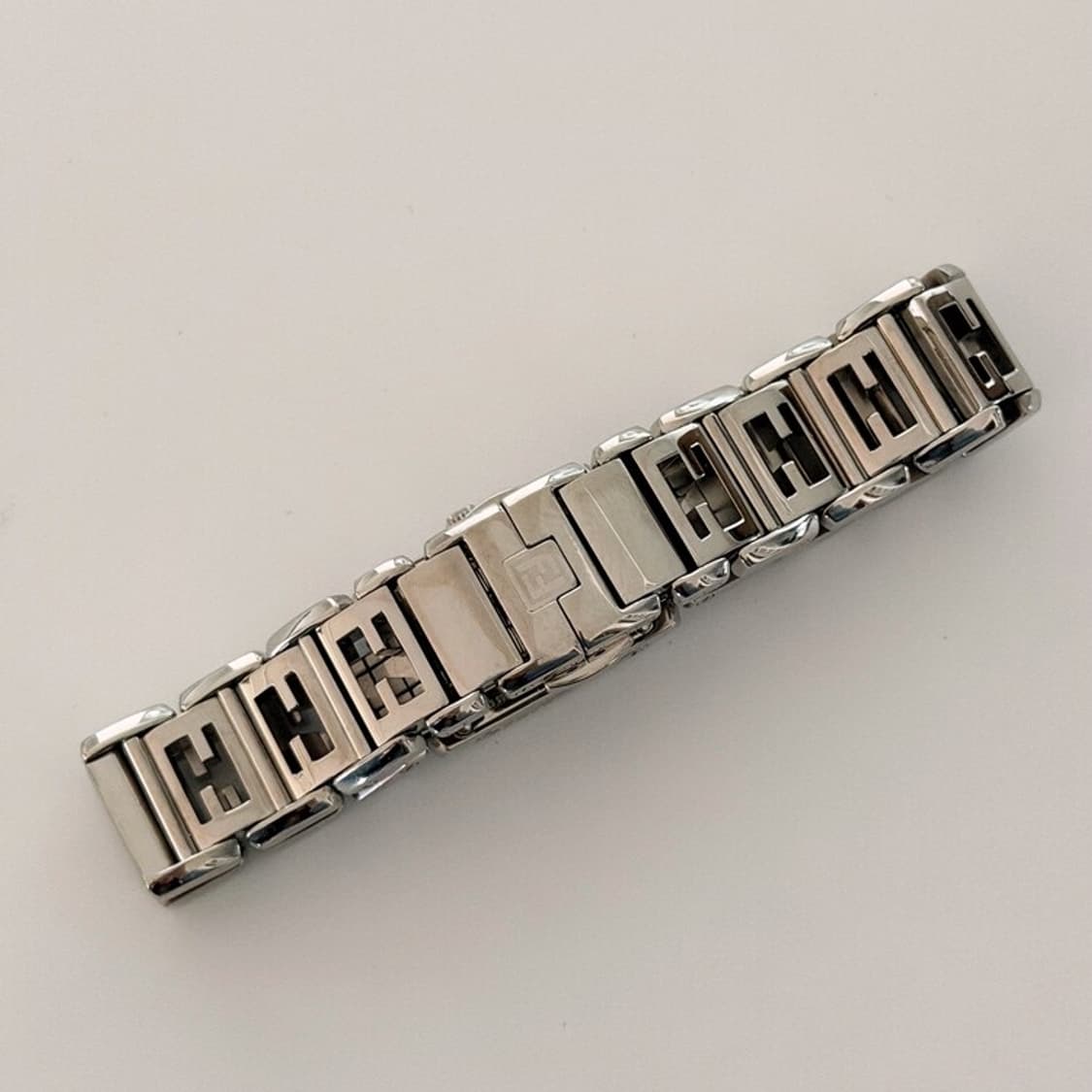 펜디 4p 다이아 핑크 쉘 시계 [감정서 포함] 상품이미지9