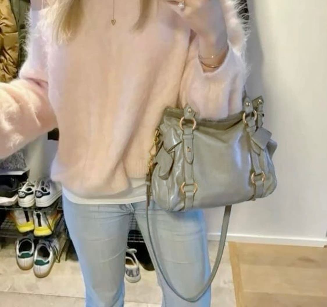 미우미우 비텔로 럭스 보우 미니 사첼백 토트 크로스바디 상품이미지8