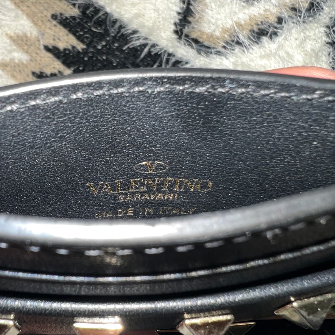 발렌티노 락스터드 카드지갑 카드홀더 상품이미지3