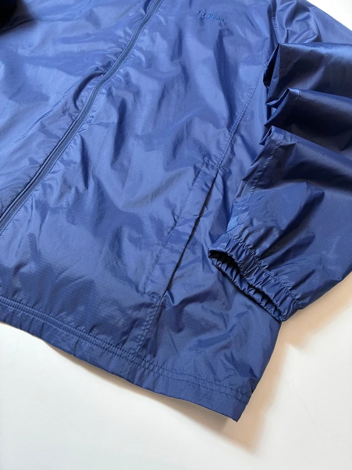 엘엘빈 LLBEAN 나그랑 오버핏 후디 윈드 자켓 PN8654 상품이미지4