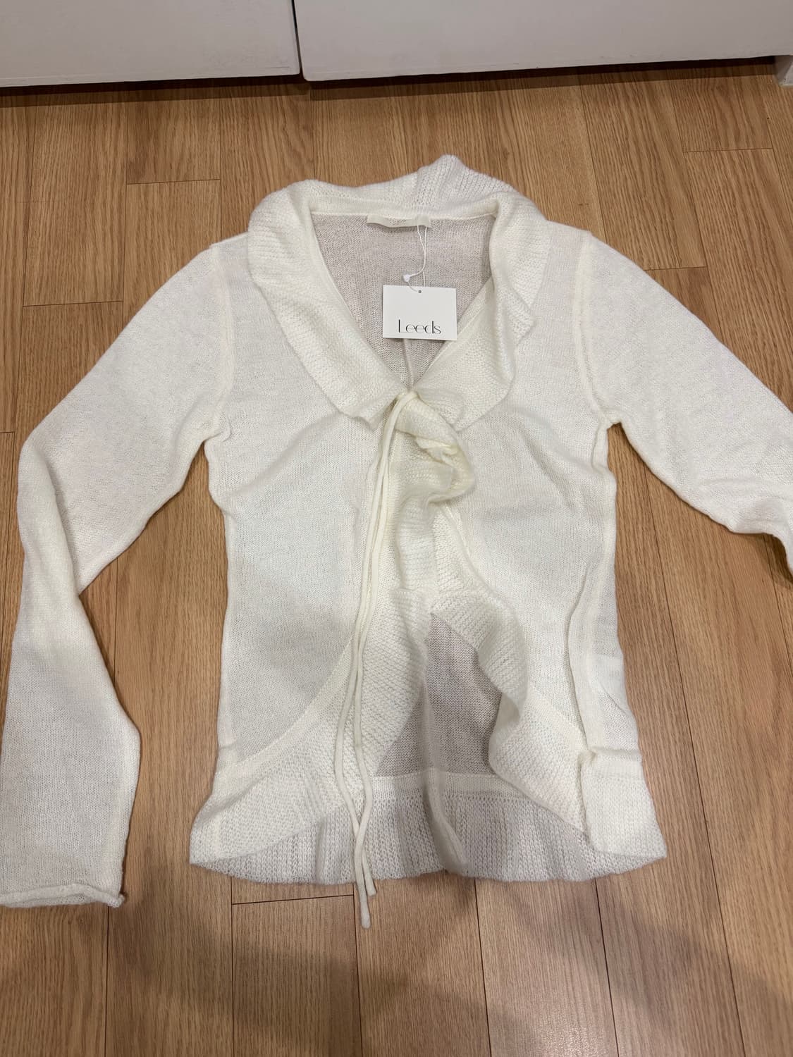 [새상품] 리즈 Senne ruffle cardigan 상품이미지4