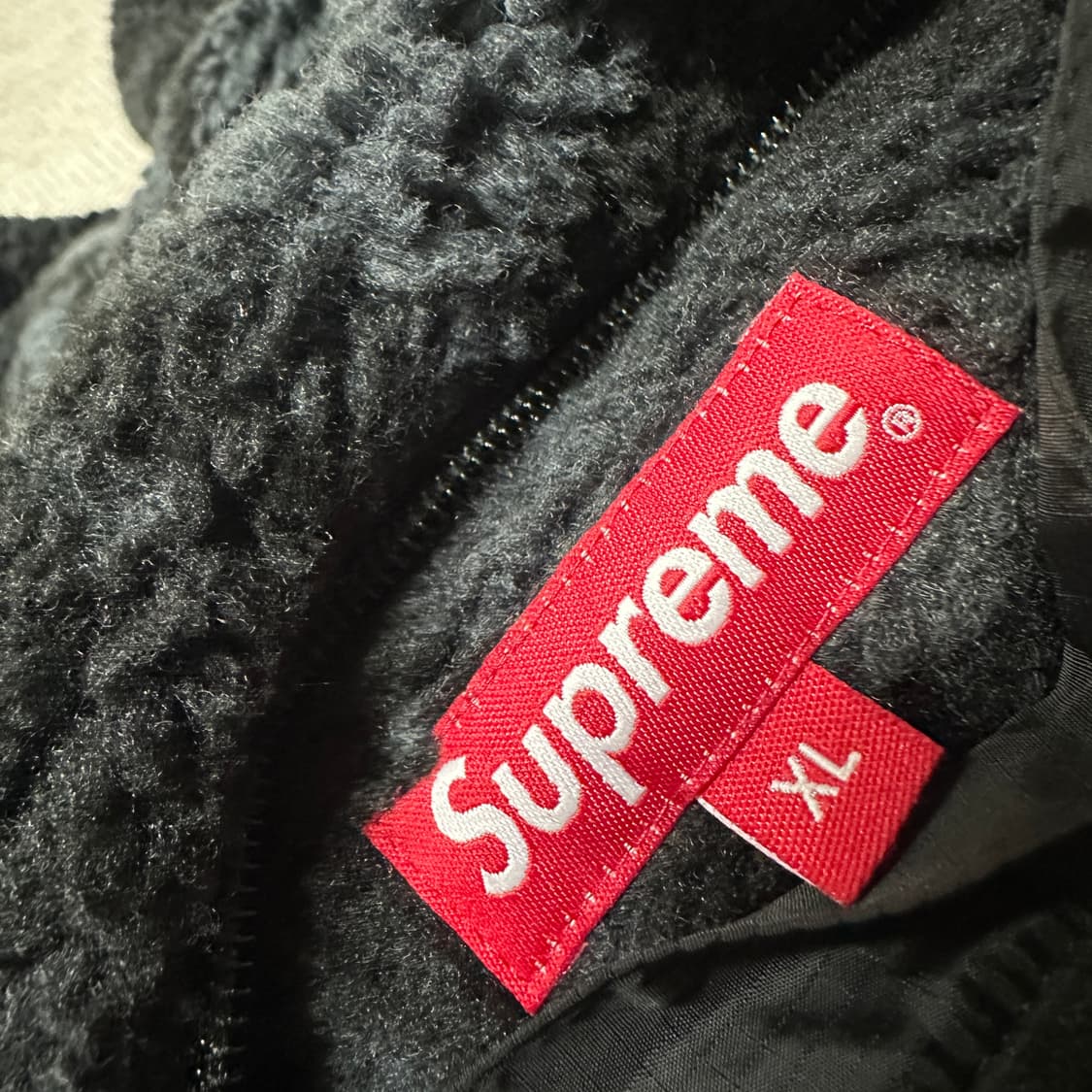 SUPREME geo reversible windstopperjacket 상품이미지4