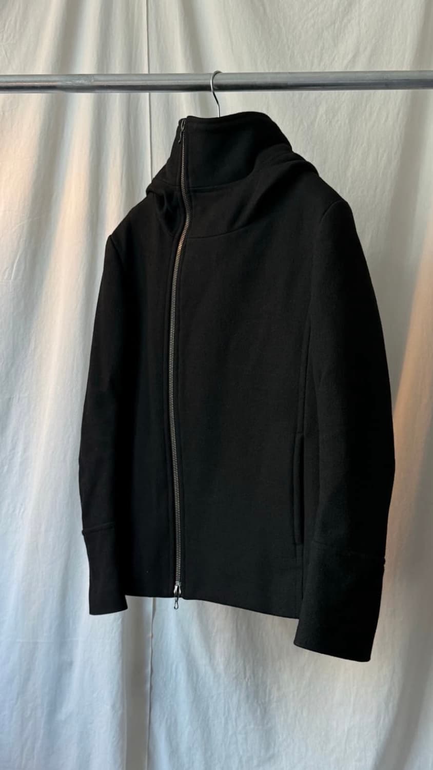 Attachment 하이넥 자켓 상품이미지1