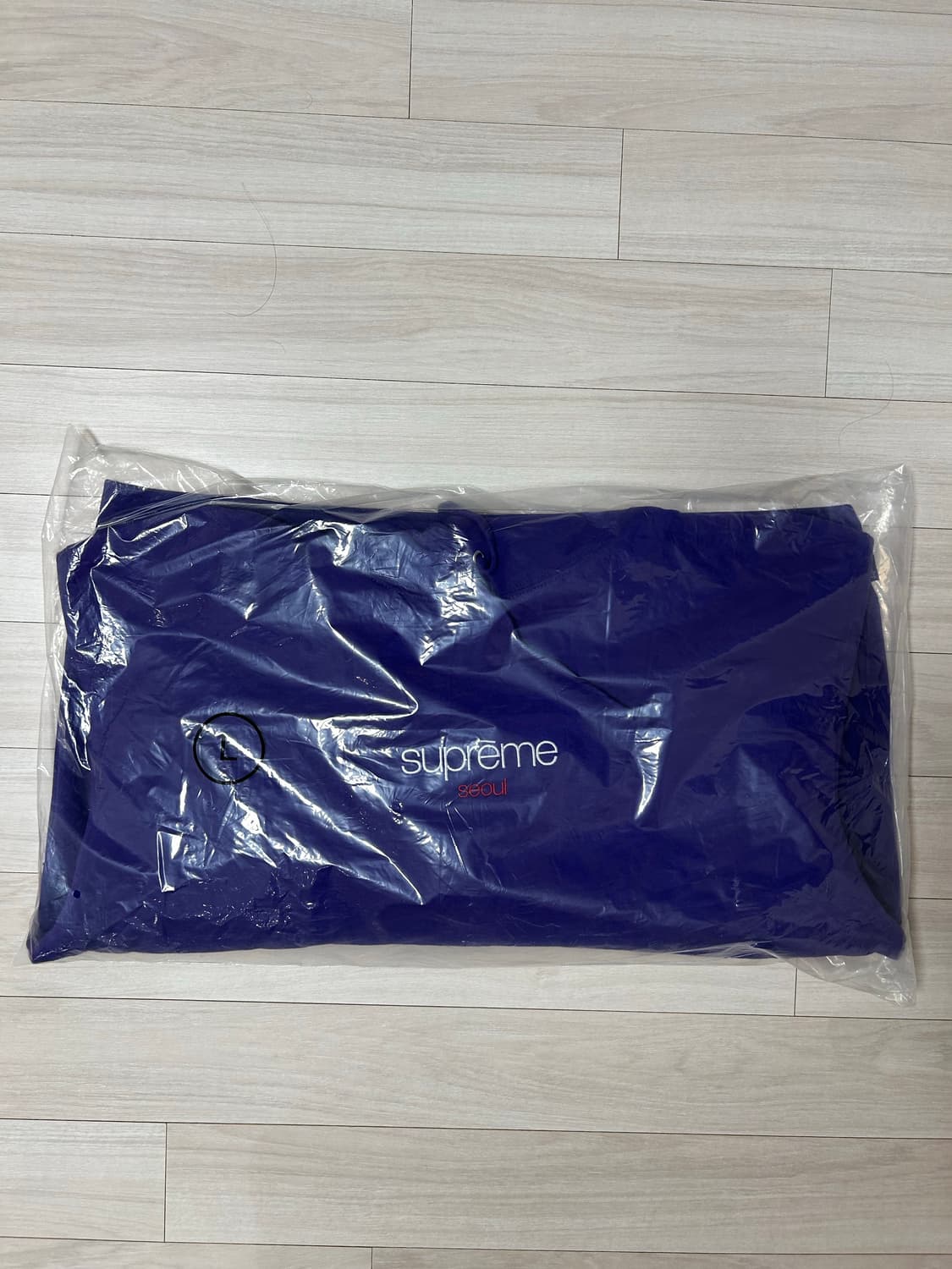 (L) 슈프림 클래식로고 서울 샵 후드 - 25fw 상품이미지5