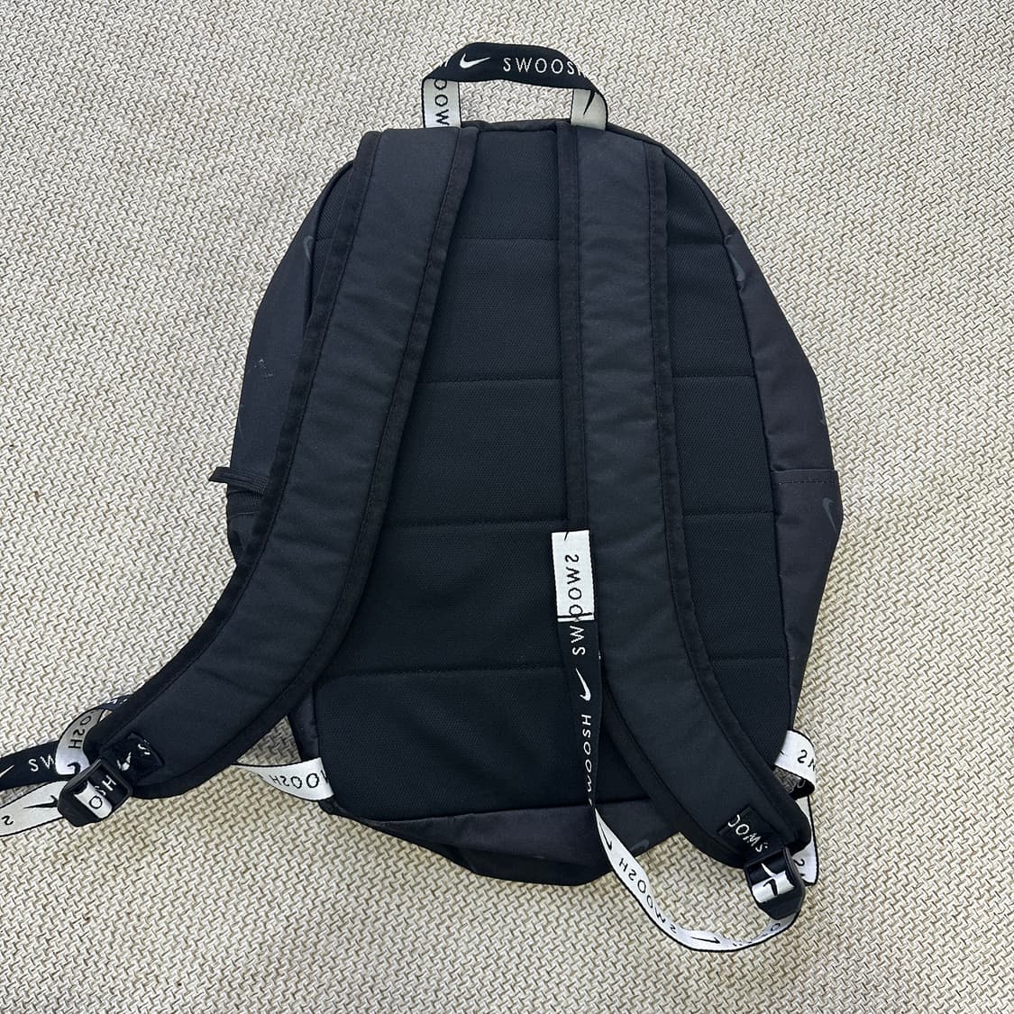 실측확인 나이키 헤리티지 스우시 백팩 0406D 상품이미지2