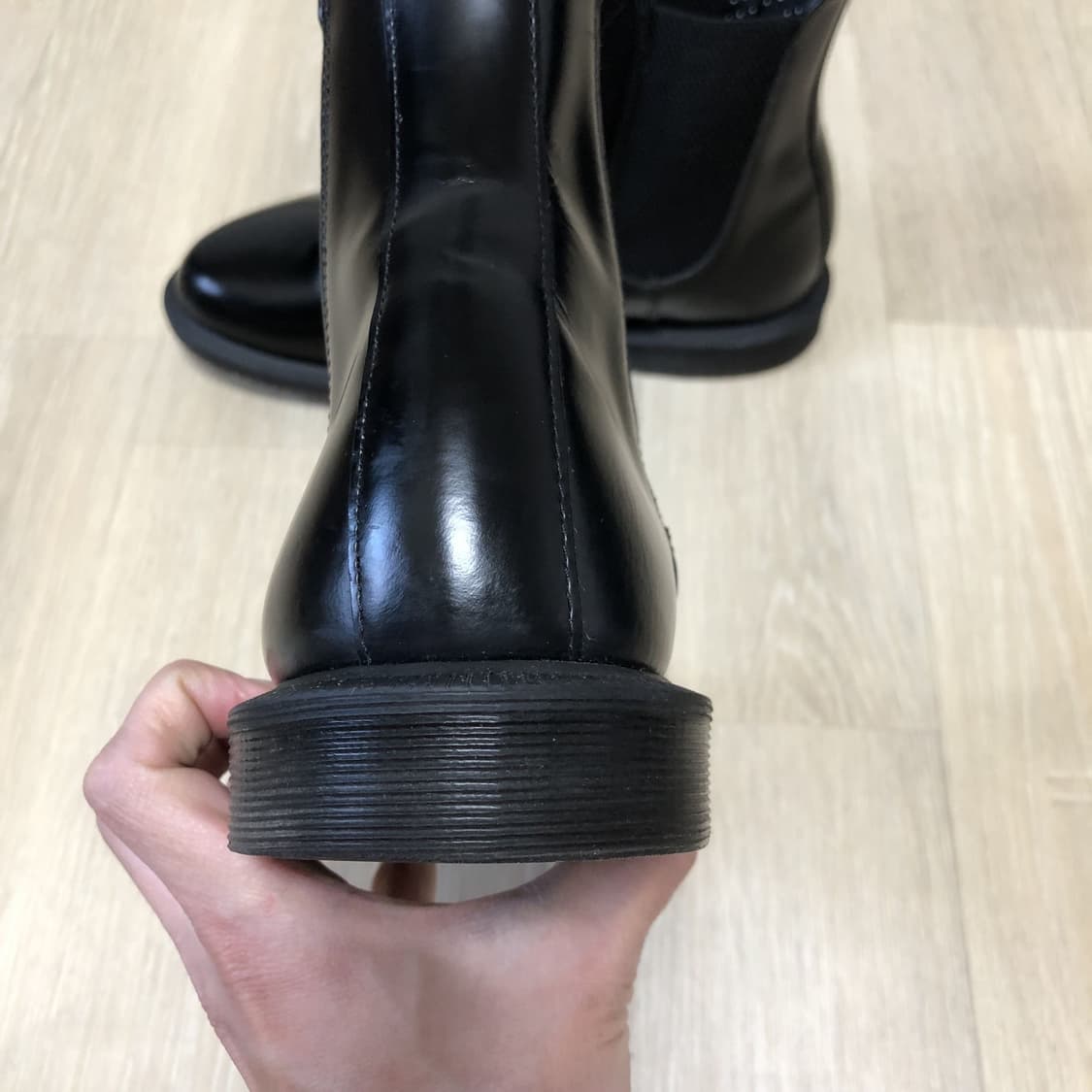 (270) 닥터마틴 Dr.martens 플로라 스무스 레더 첼시 부츠 상품이미지3