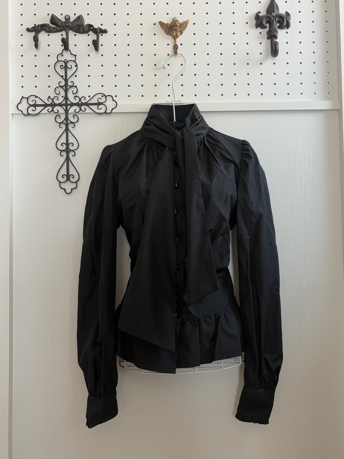 • black tie ribbon shirt 상품이미지2