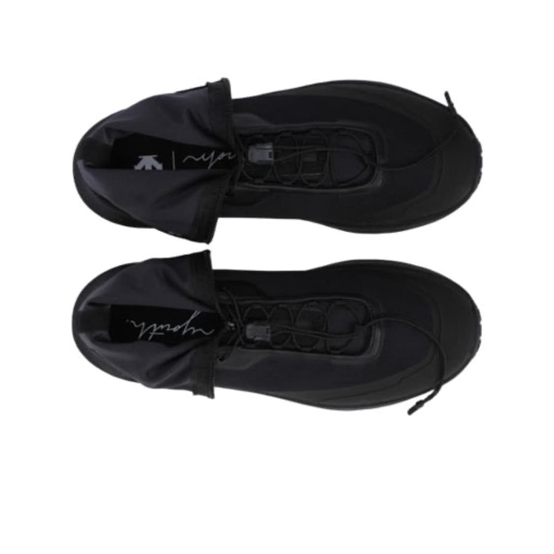 데상트 유스 시프트 트레일 블랙 판매합니다 상품이미지1