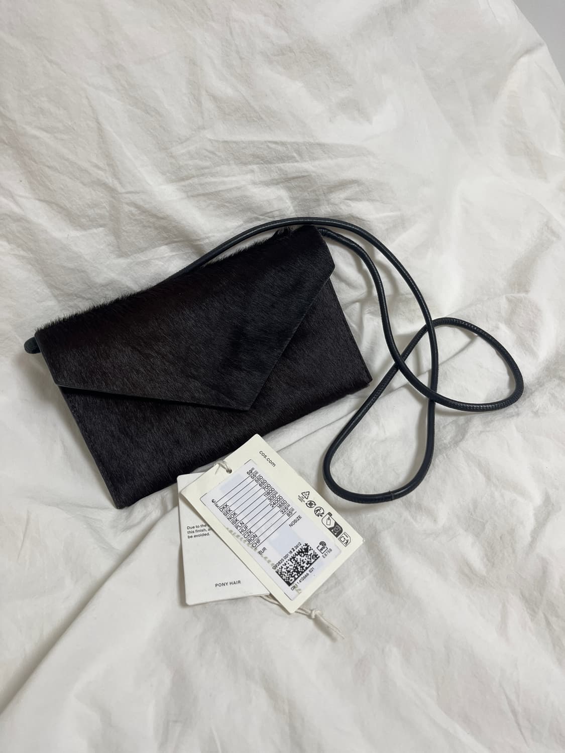 cos 송치 크로스백 상품이미지1