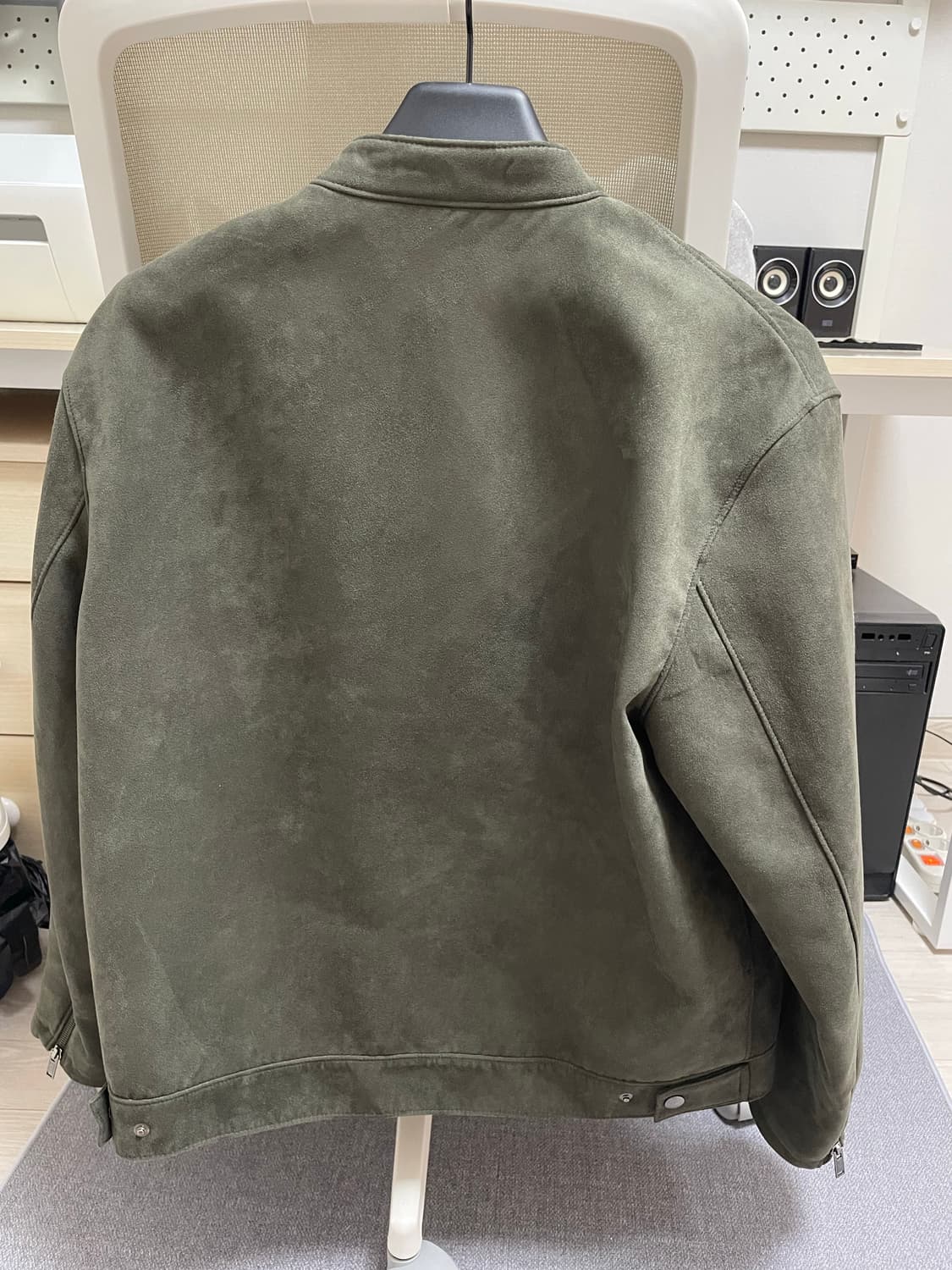 무신사스탠다드 신세틱 스웨이드 레이서 자켓 상품이미지2