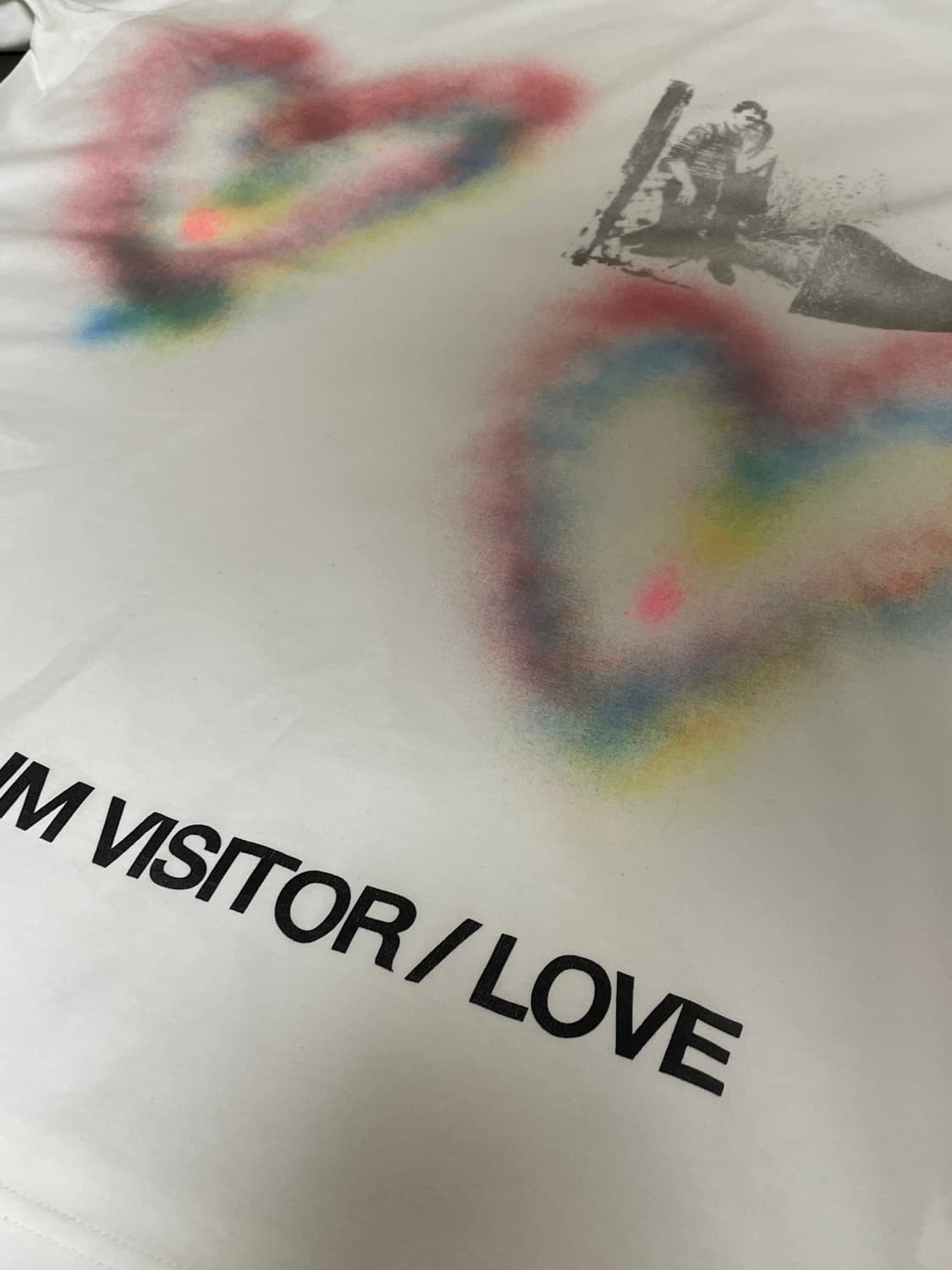 쿠폰 적용 더뮤지엄비지터 스프레이 반팔 상품이미지2