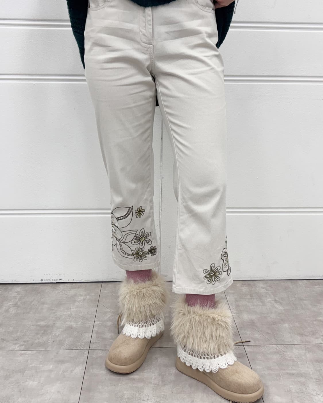 mori flower embroidery point capri pants 상품이미지7