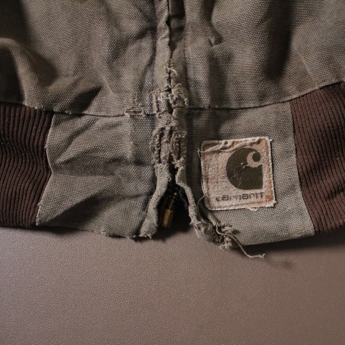 칼하트 J14 CHT 디트로이트 워크 자켓 상품이미지2