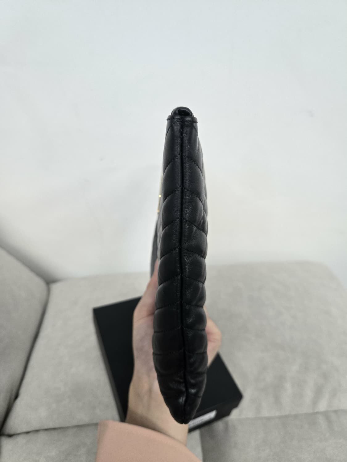 [보증서 정품]입생로랑 클러치백 미듐 상품이미지4