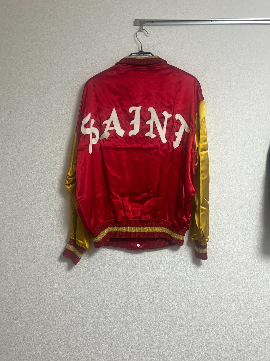 SAINT MICHAEL RED SATIN VARSITY JACKET 상품이미지4