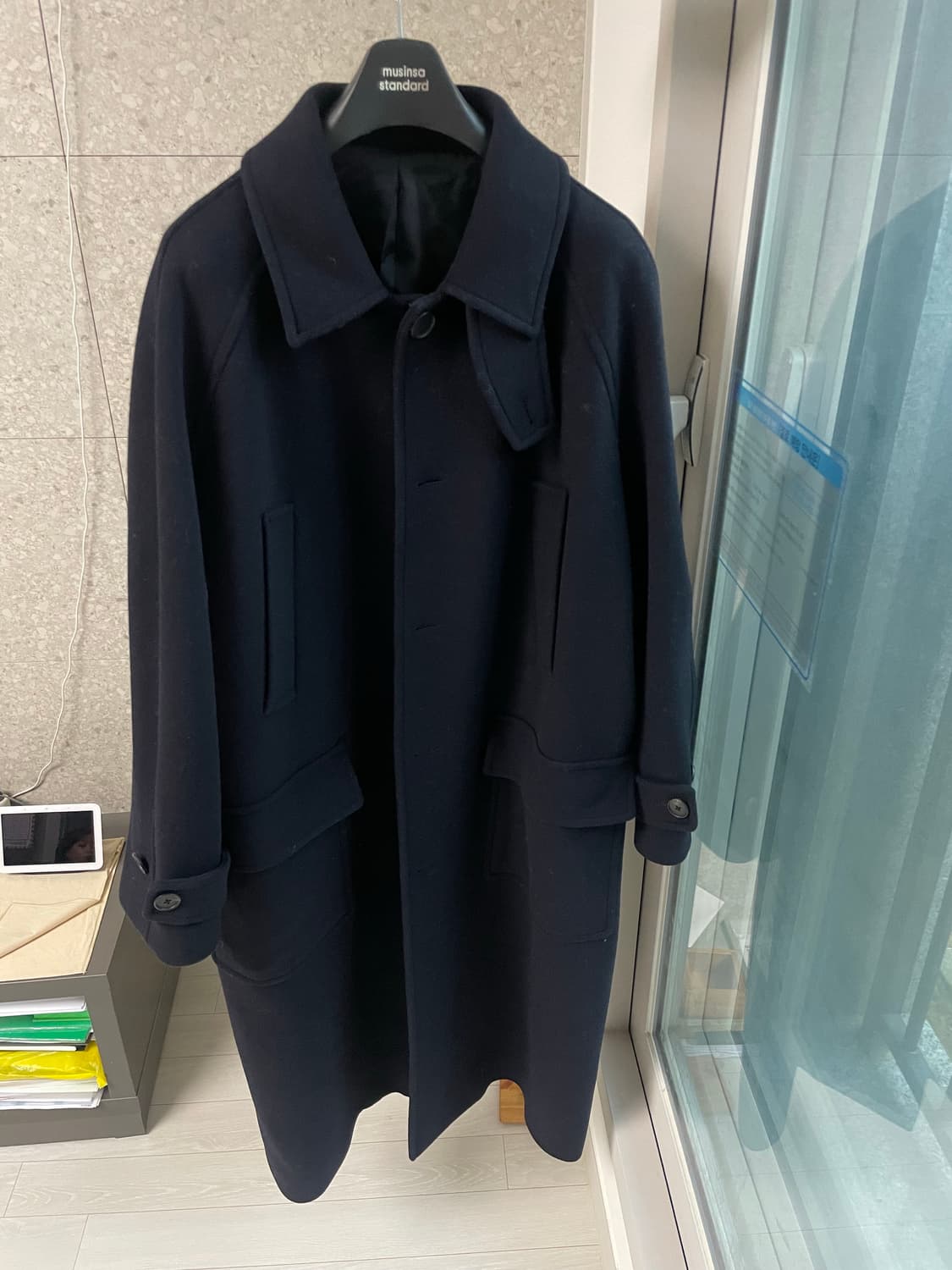 무신사스탠다드 깡스타일리스트 콜라보 캐시미어 발마칸 코트 (네이비) 상품이미지1