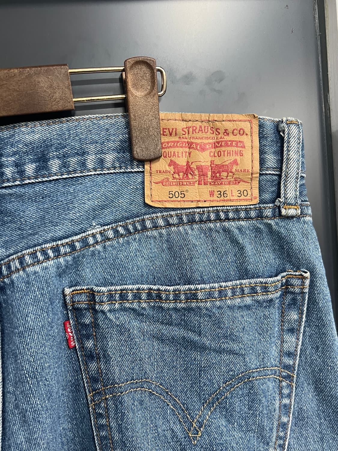 00s Levis 리바이스 505 스트레이트 핏 데님 팬츠 상품이미지3