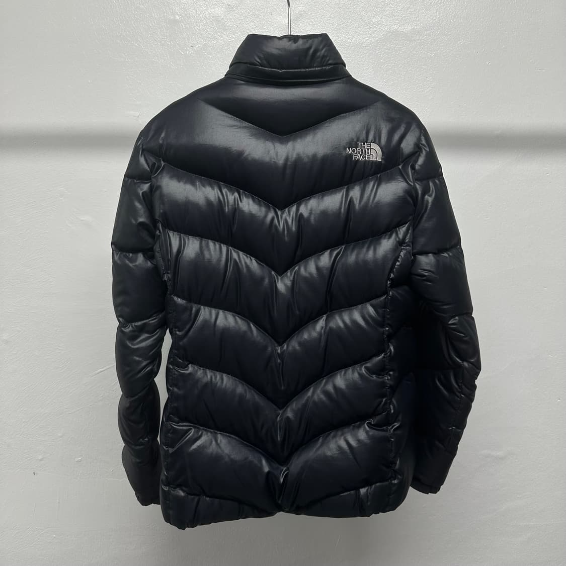 노스페이스 600 글로시 패딩 상품이미지2