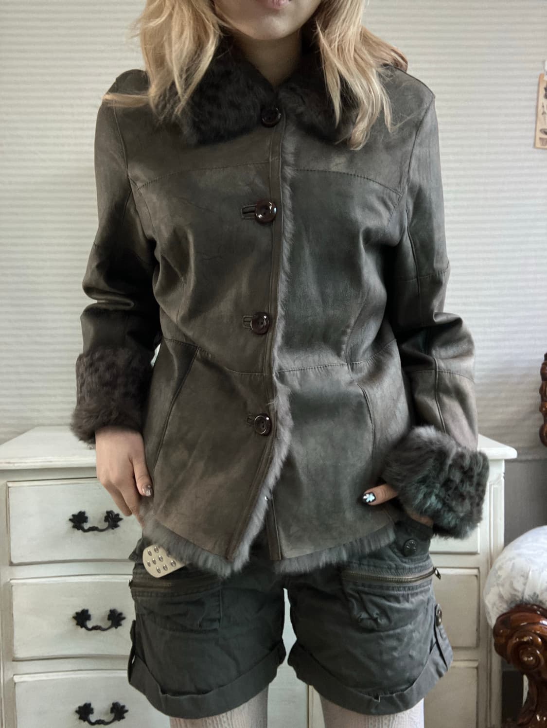 빈티지 래빗퍼 카키 무스탕 상품이미지2