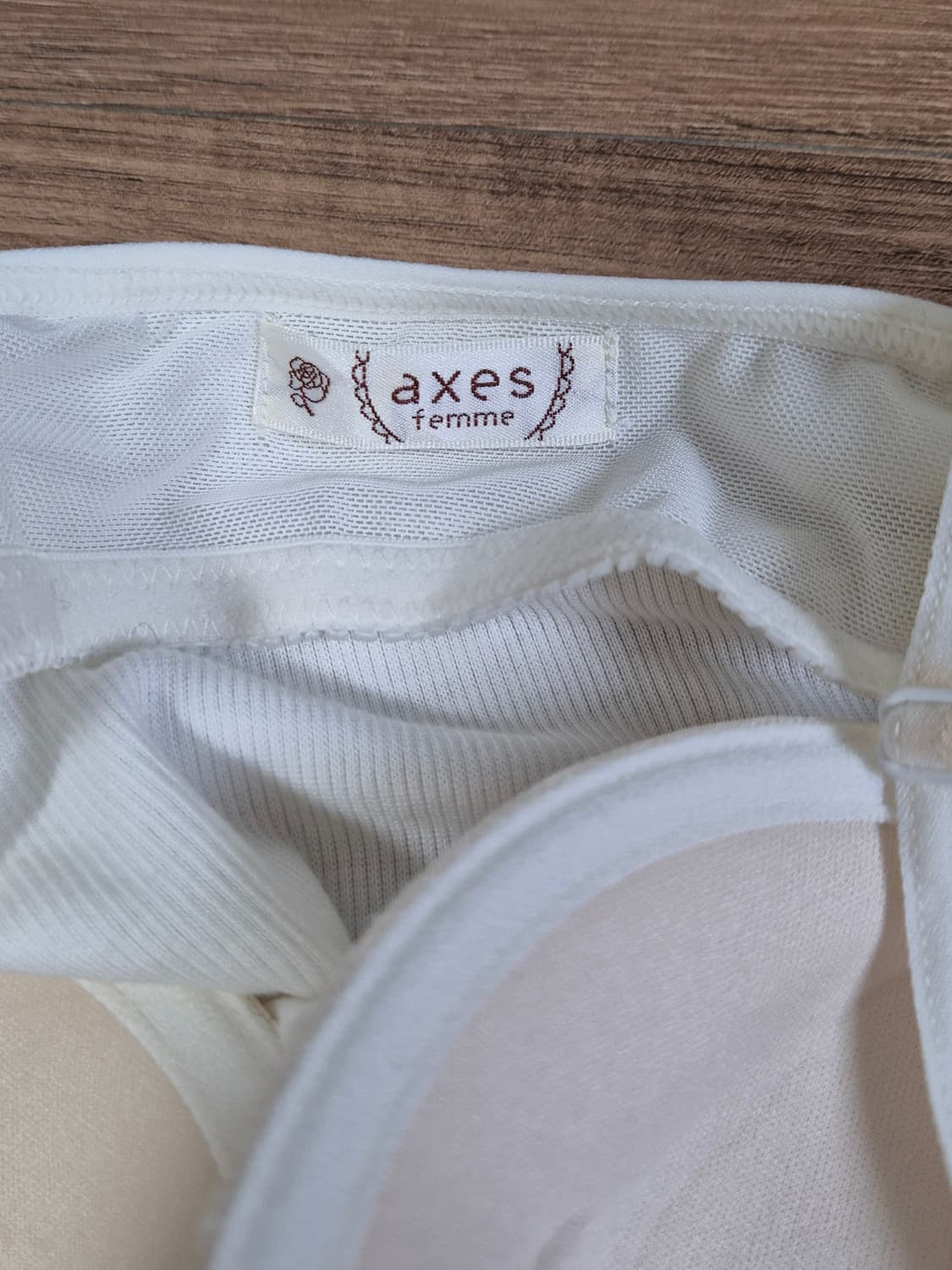 엑시즈팜 axes femme 나시 상품이미지3