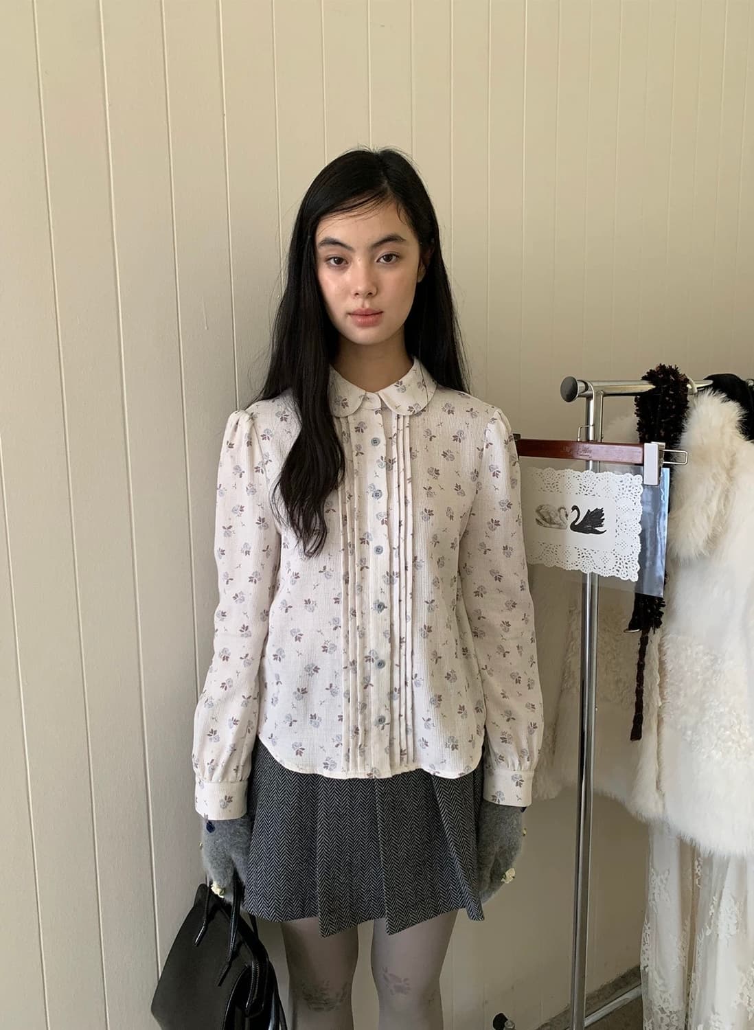 Not just him 플라워 셔츠 상품이미지1