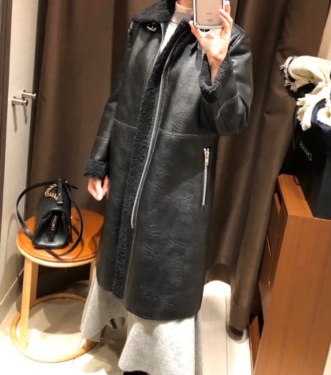 꼼데가르송 트리코 페이크 보아 무스탕 상품이미지1