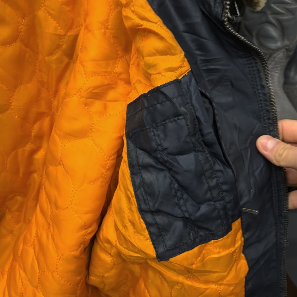 90s 레드스킨 나일론쉘 B-15 플라이트 자켓 윈드플랩 쉐르파 N613 상품이미지8