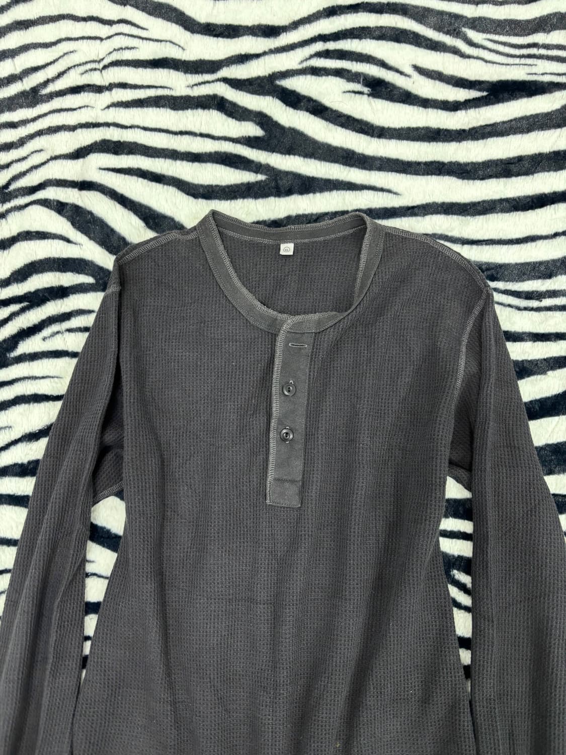 Loose-Fit Deep Grey Sleeve 상품이미지5