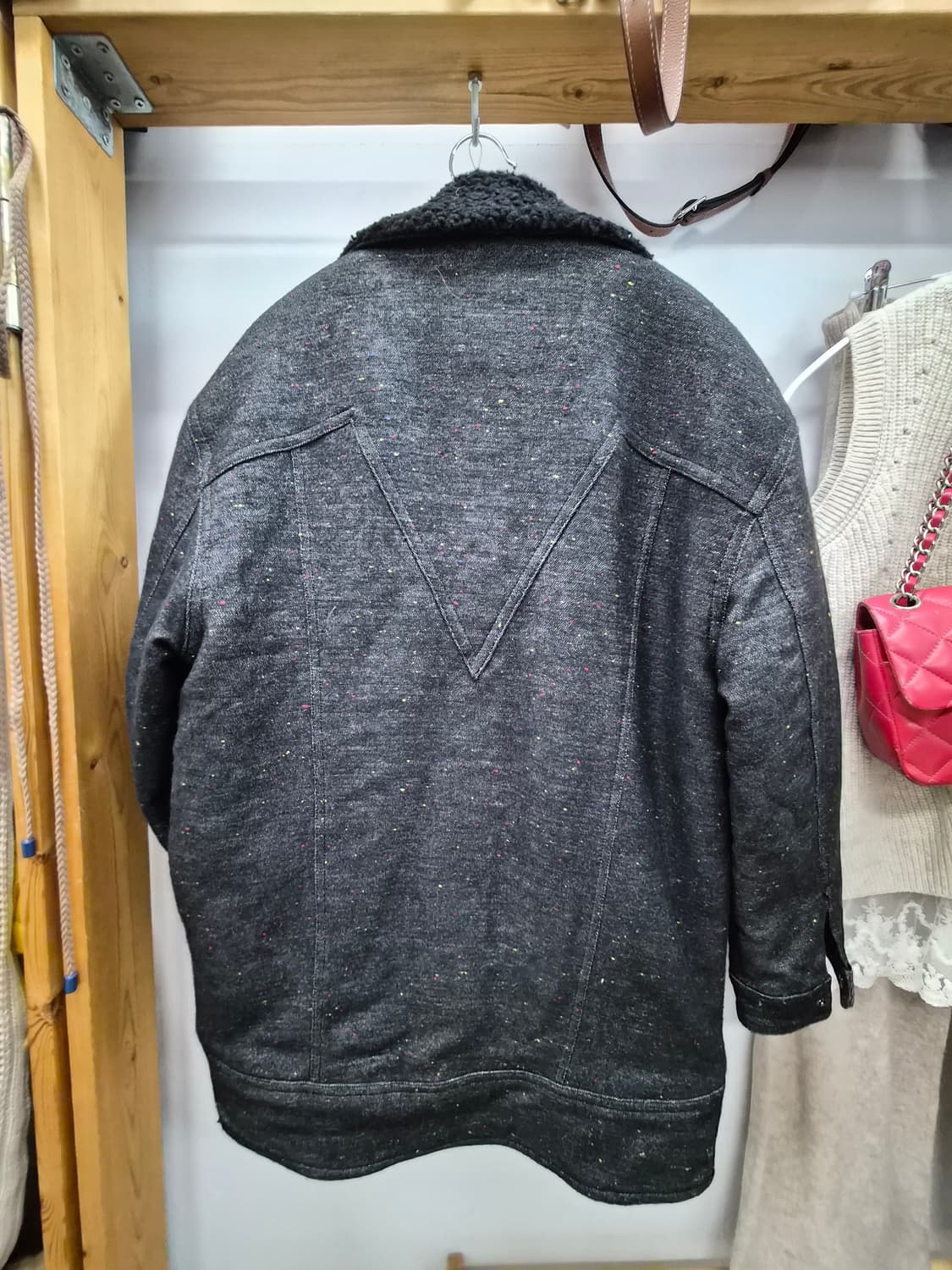 쥬시쥬디 옷핀 자수와팬 뽀글이 점퍼 상품이미지7