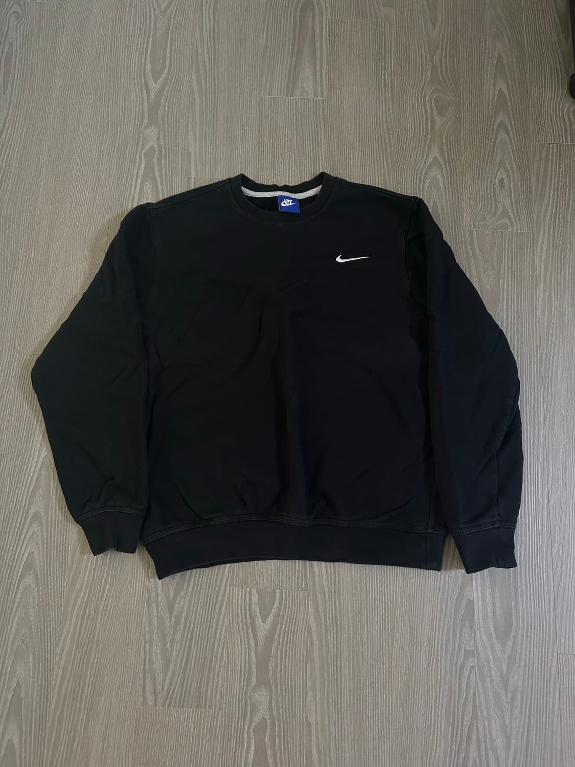 나이키 맨투맨 상품이미지1