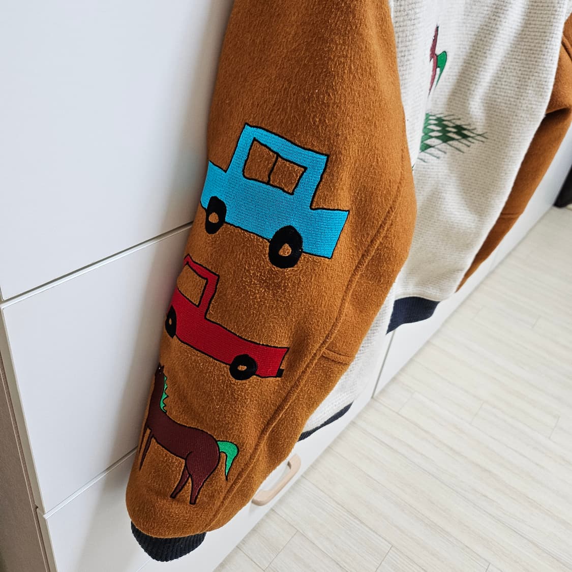 유쓰배쓰 바시티자켓 점퍼 남여공용 M 상품이미지3