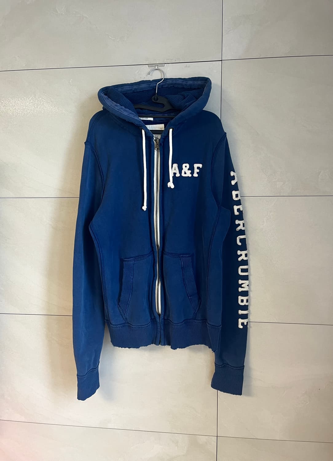 아베크롬비 A&F 스펠로고 대장 후드집업 블루 [L] 상품이미지4