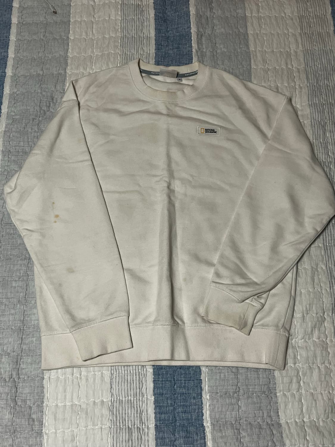 내셔널지오그래픽 흰색 맨투맨 (M) 상품이미지1