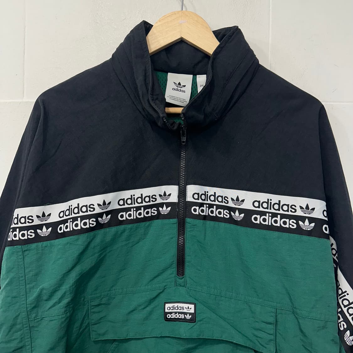 아디다스 반집업 바람막이 상품이미지2