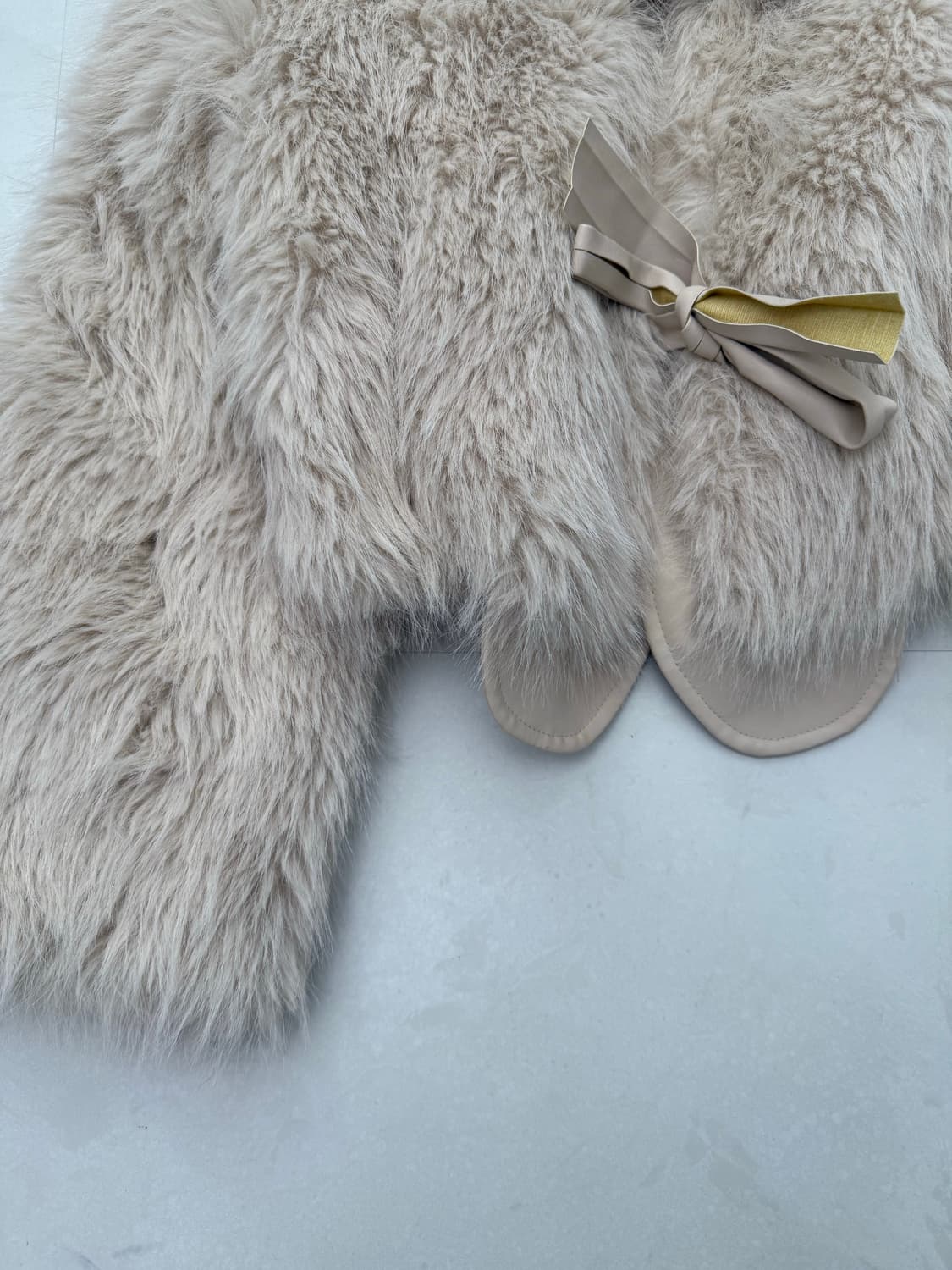 리본 디테일 퍼 자켓  상품이미지5