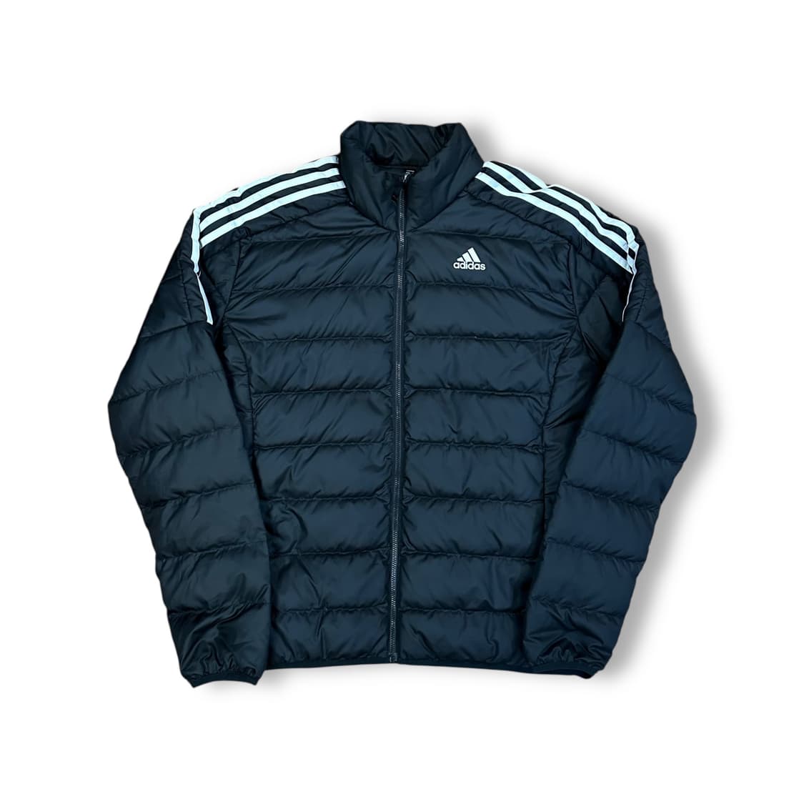 아디다스 경량 패딩 점퍼 상품이미지1
