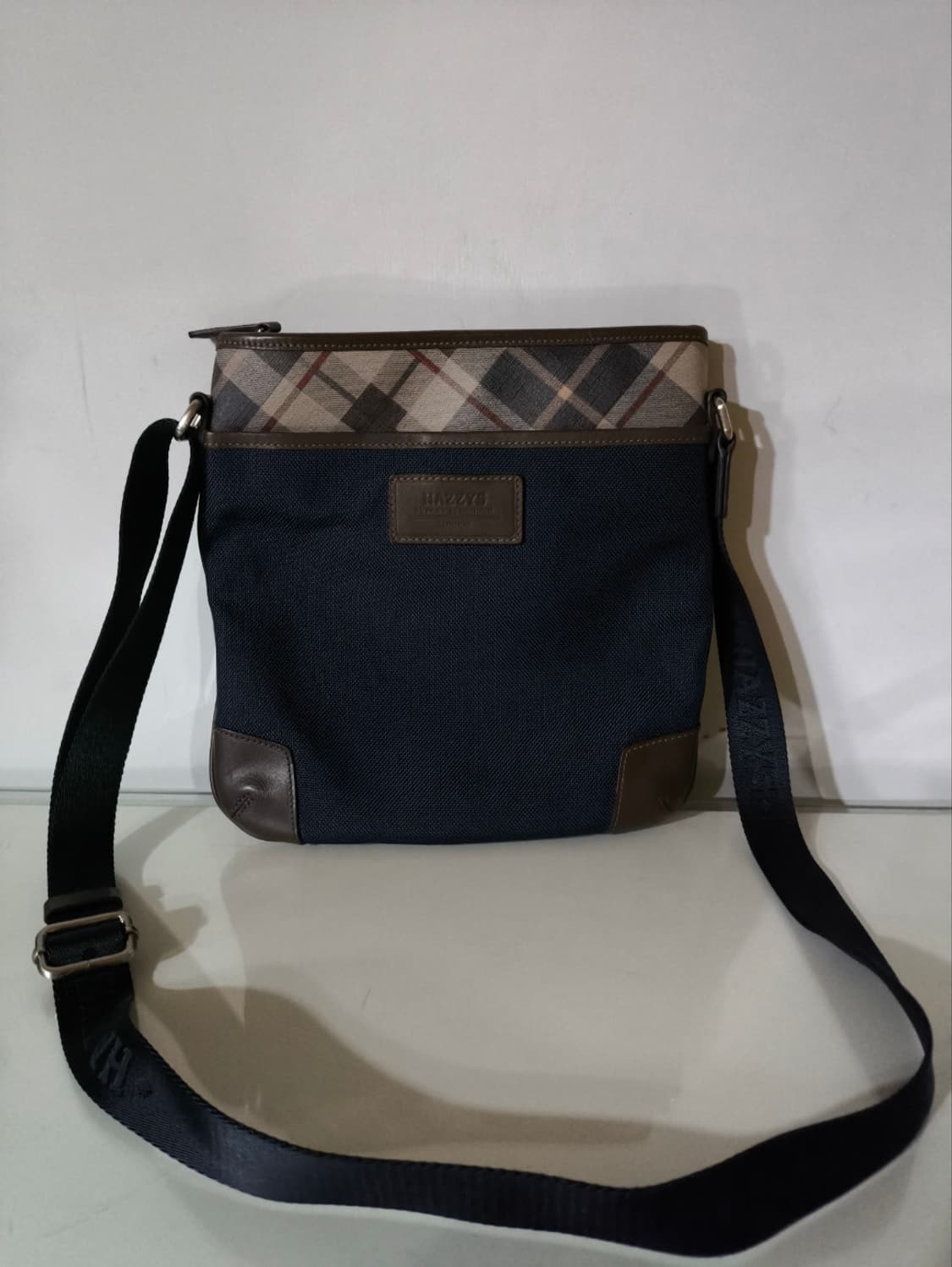 헤지스 미니 크로스백 남성 상품이미지1