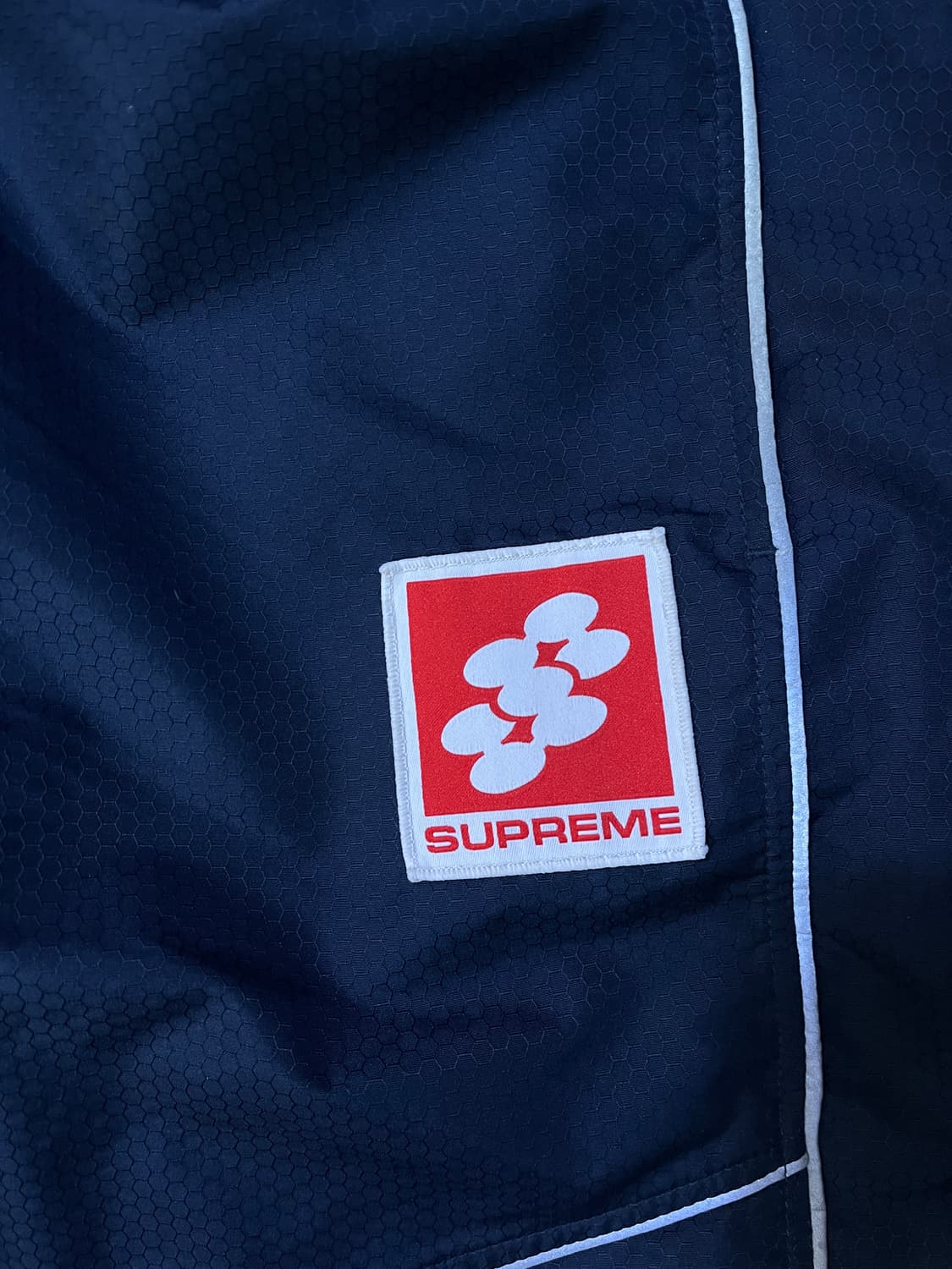 Supreme reflective piping track pants 상품이미지2