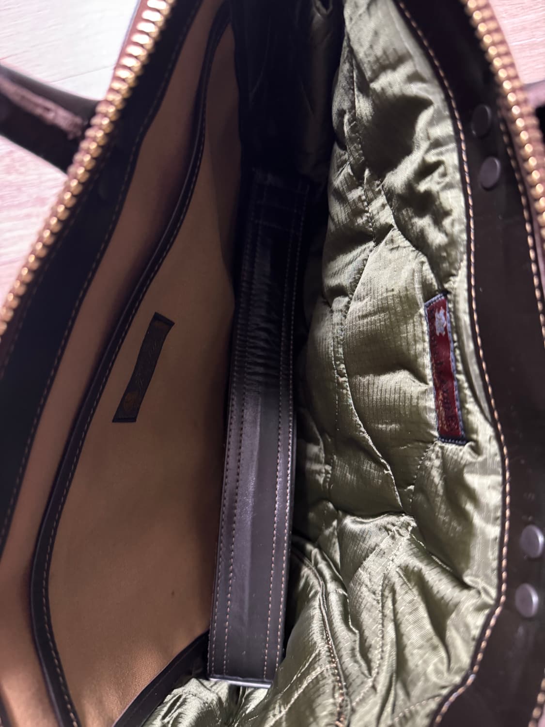 토이즈맥코이 헬멧백 브라운 새상품 빠른처분 상품이미지3