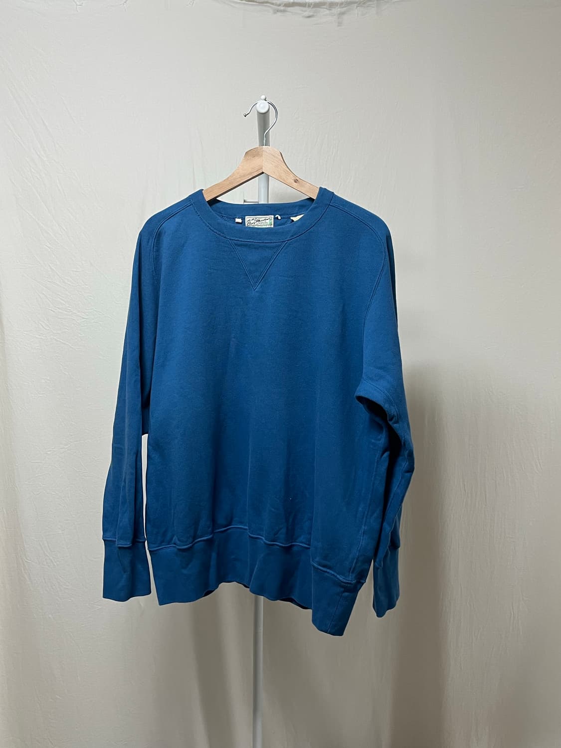Lvc bay meadow sweatshirt 상품이미지1