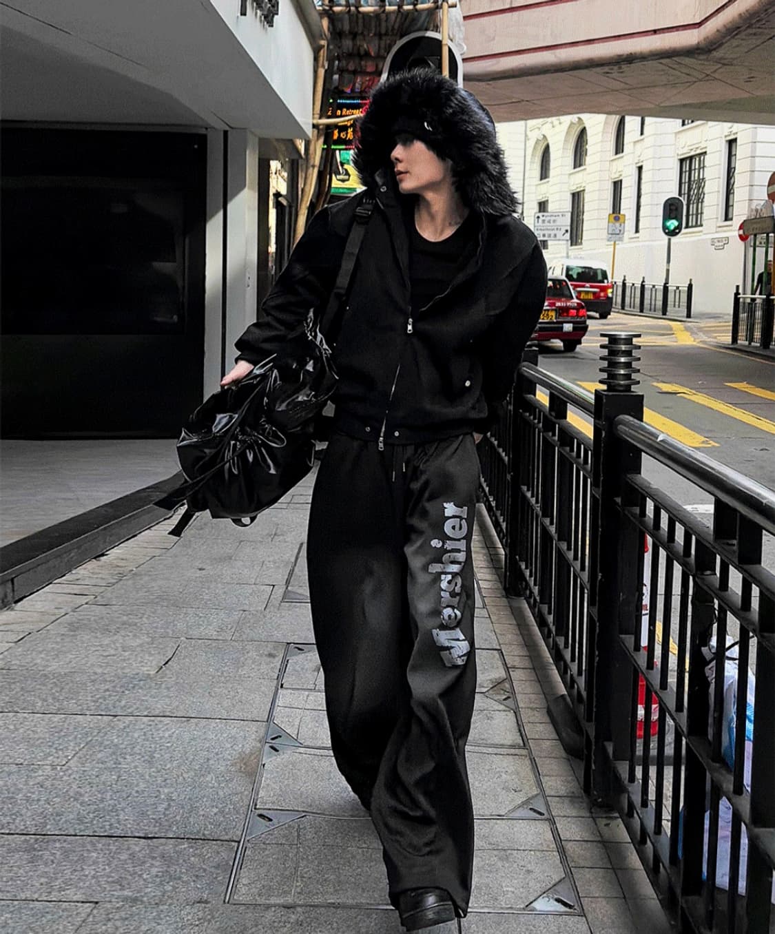 블랙 크롭퍼 점퍼자켓  상품이미지3